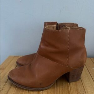 Madewell Tan Leather Ankle Booties